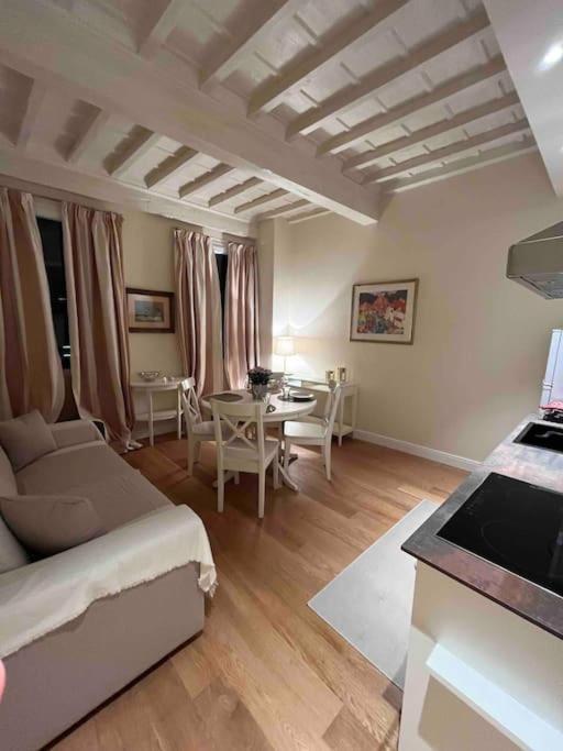 佛罗伦萨Cozy Santa Maria Novella Uffizi Duomo 2Beds-2Baths公寓 外观 照片